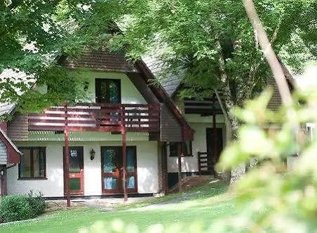 Otel Tolroy Manor 3*